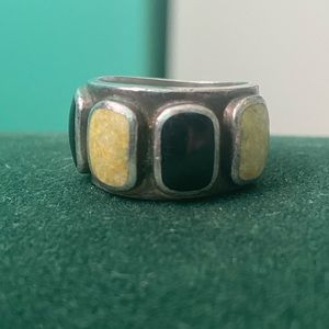Vintage sterling silver ring with onyx stones
